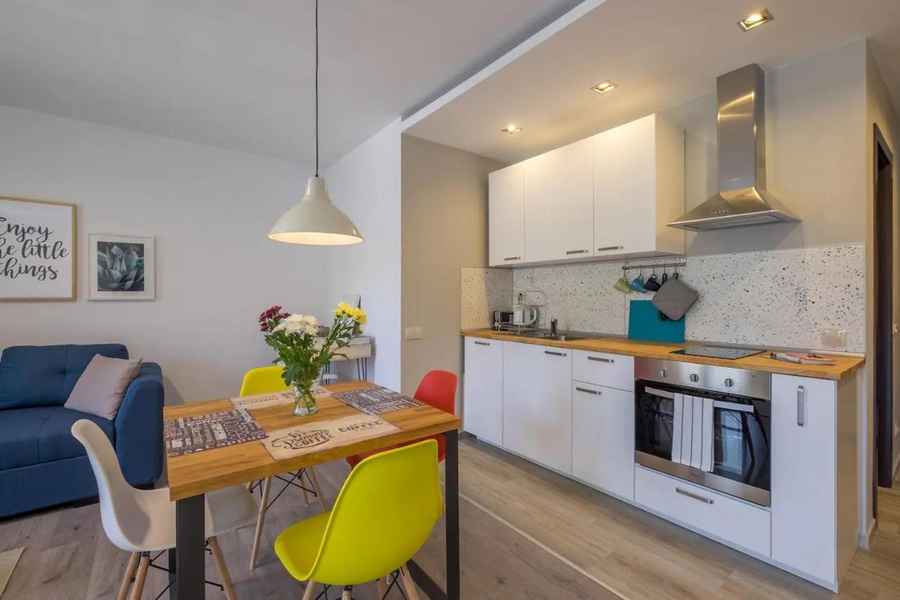Quiet & Airy Modern Apt. Top Centre Free Parking София Экстерьер фото