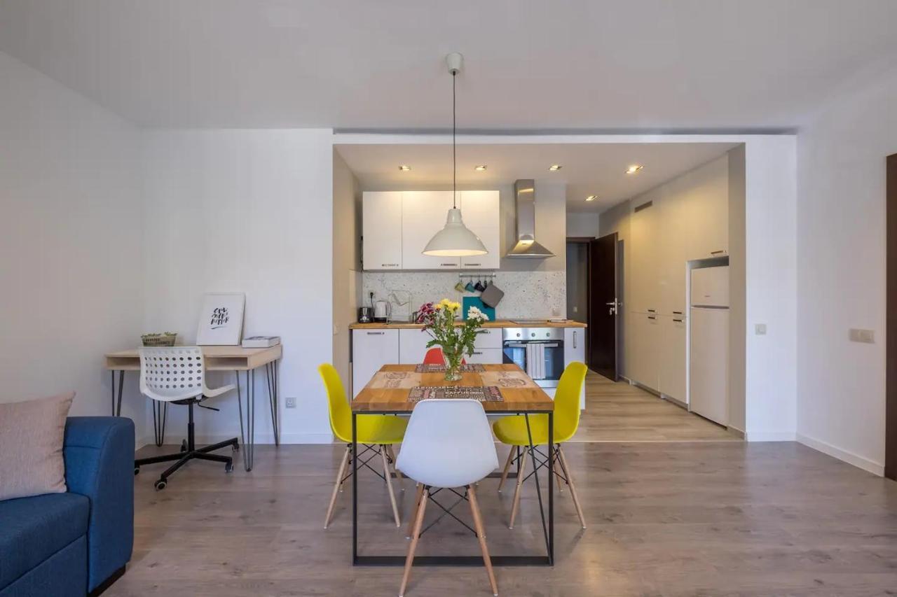 Quiet & Airy Modern Apt. Top Centre Free Parking София Экстерьер фото