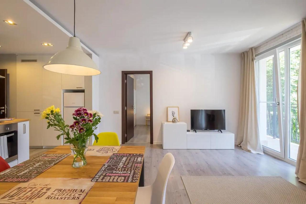 Quiet & Airy Modern Apt. Top Centre Free Parking София Экстерьер фото